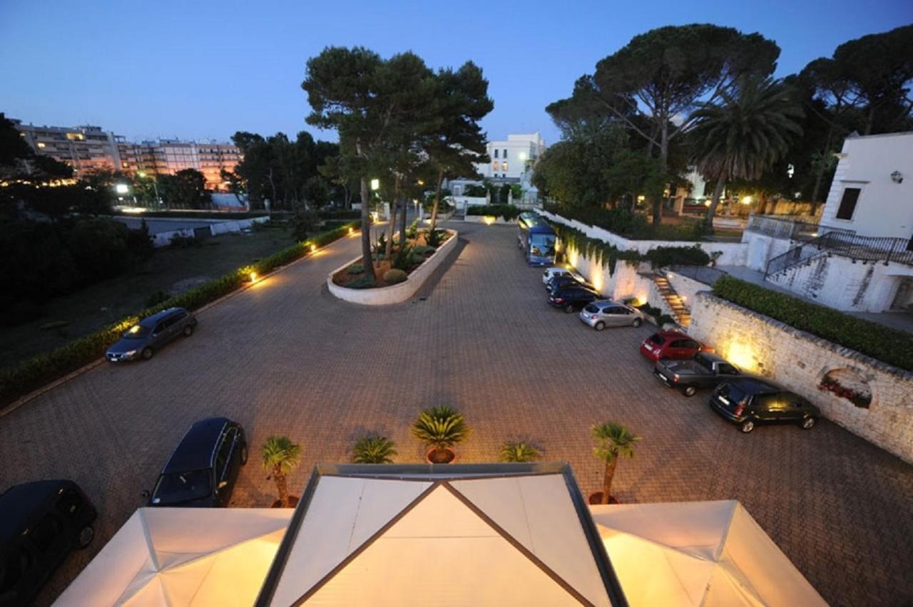 Hotel Villa Rosa Martina Franca Exterior photo