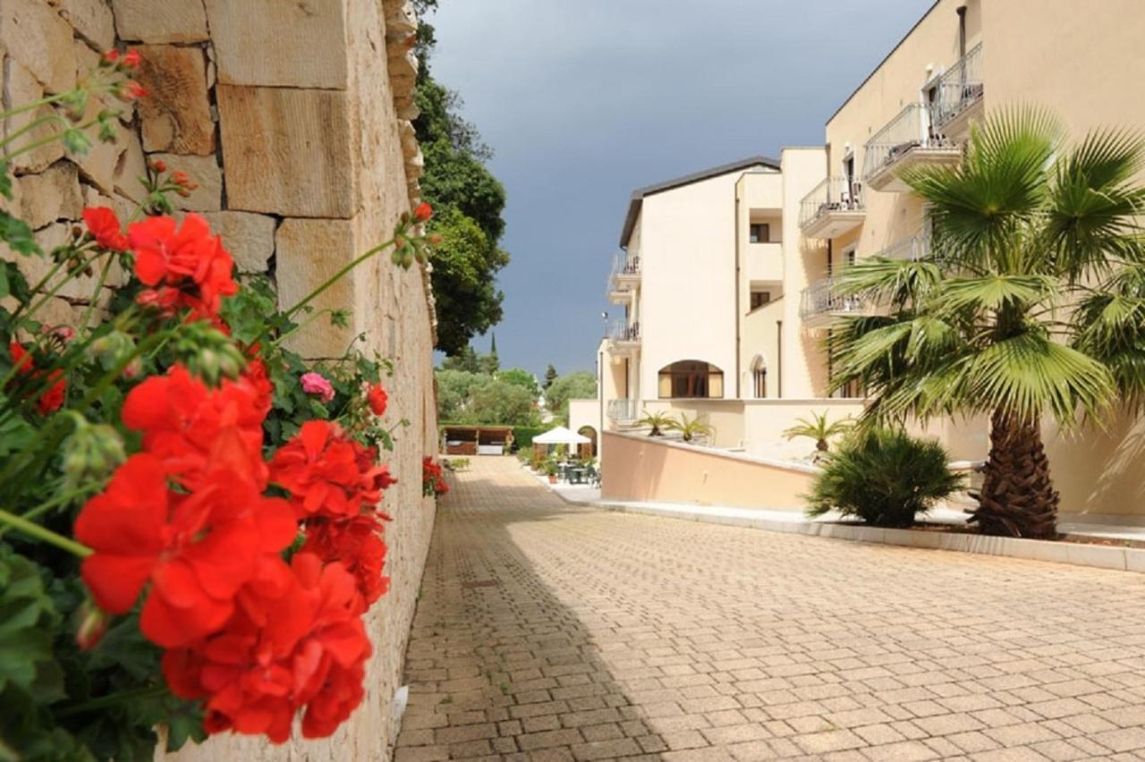 Hotel Villa Rosa Martina Franca Exterior photo
